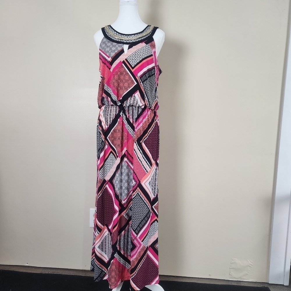 Sandra Darren Maxi Dress, Size 10P, multi color (black, white, pink, salmon)